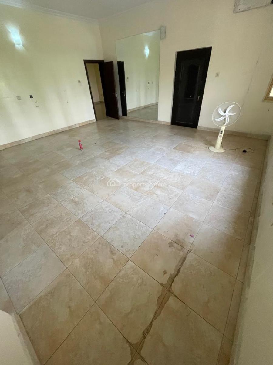 4 Bedroom Semi Detached with Bq  25m Asking  Service Charge 1.6m, Lekki Phase 1, Lekki, Lagos, Semi-detached Duplex for Rent