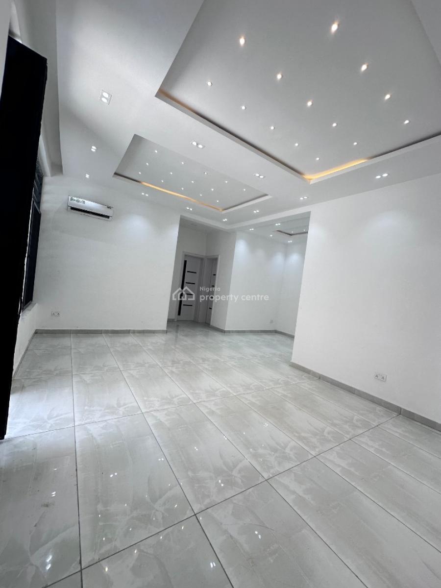 Fully Serviced 3 Bedroom Apartment, Lekki Phase 1, Lekki, Lagos, Flat / Apartment for Rent