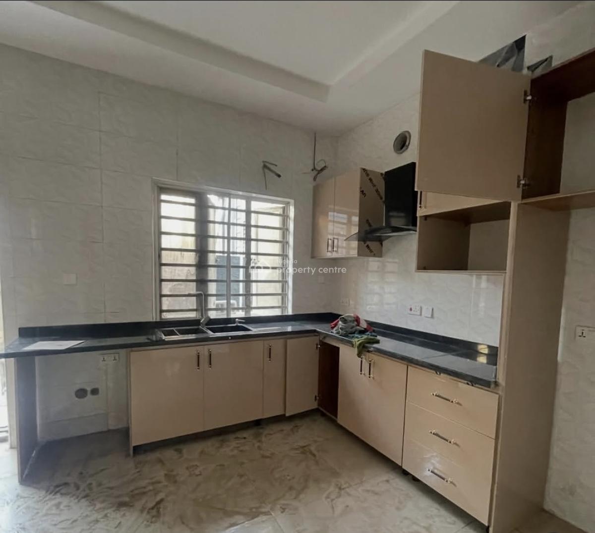 Commercial Or Residential 4 Bedroom Terrace Duplex with Bq, Off Admiralty Way Lekki Phase 1, Lekki, Lagos, Terraced Duplex for Rent