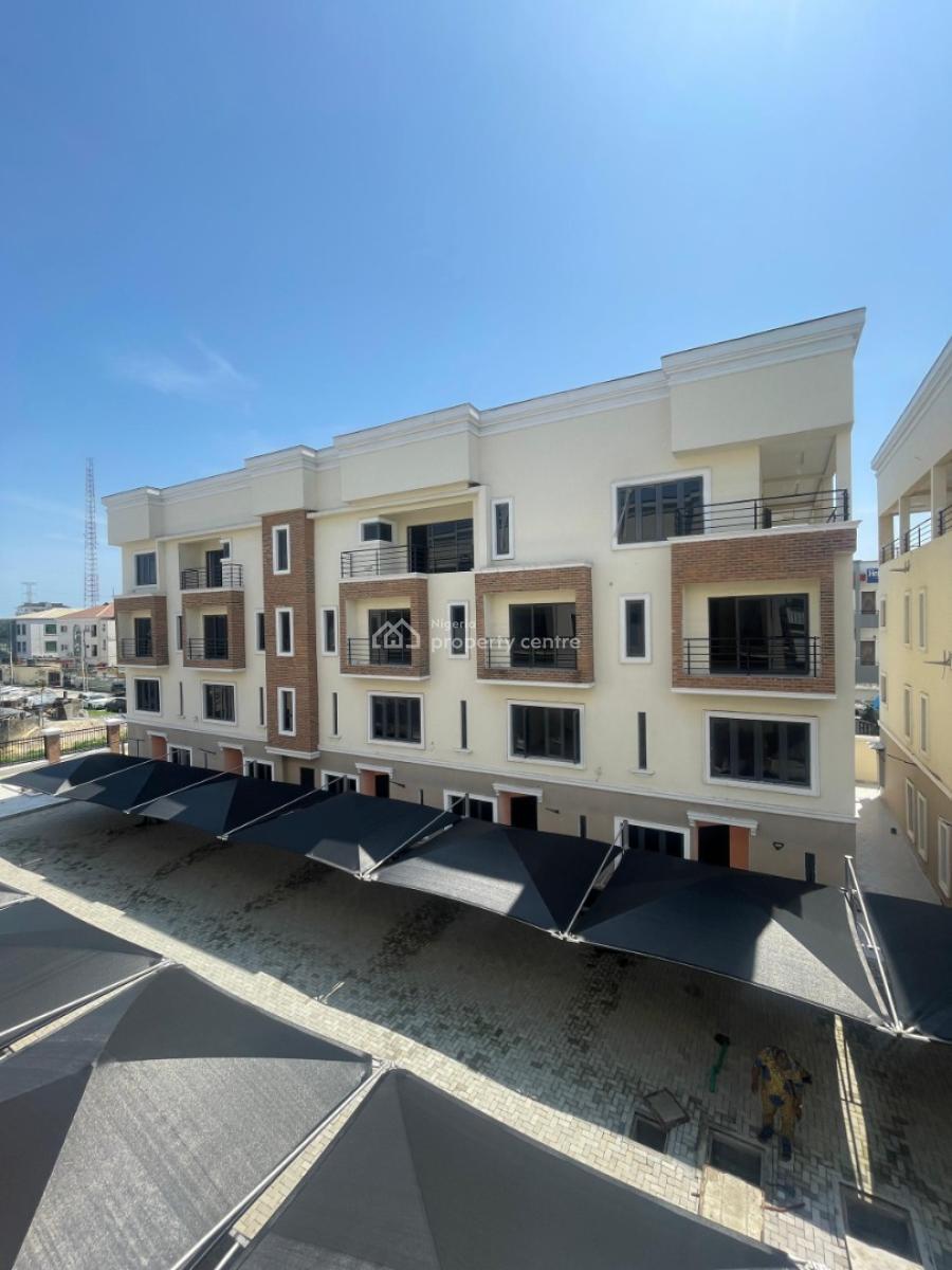 a Spacious 3 Bedroom Flat, Off Hakeem Dickson, Lekki Phase 1, Lekki, Lagos, Flat / Apartment for Rent