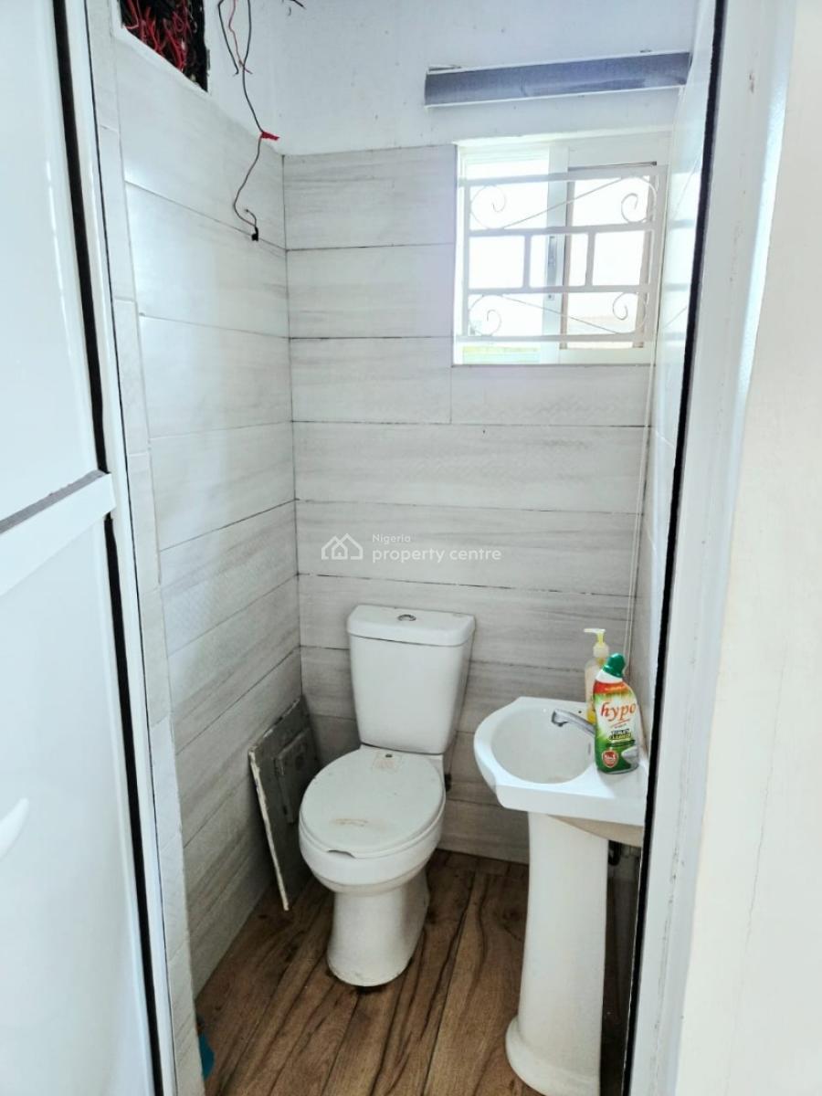 Commercial 5 Bedroom Detached House, Lekki Phase 1, Lekki, Lagos, Office Space for Rent