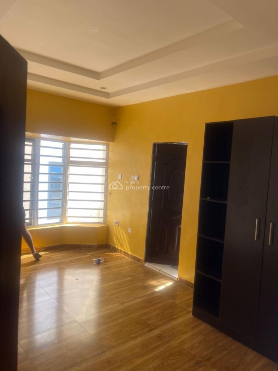 2 Bedroom Apartment Upstairs, Atlantic View Estate Off Alpha Beach Road Chevron Axis, Lekki, Lagos, Flat / Apartment for Rent
