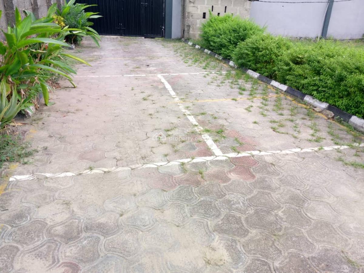 Luxury 3 Bedroom Boungalow, 12 Raji Yeye Street, Goodhome Estate, Ado, Ajah, Lagos, Detached Bungalow for Sale