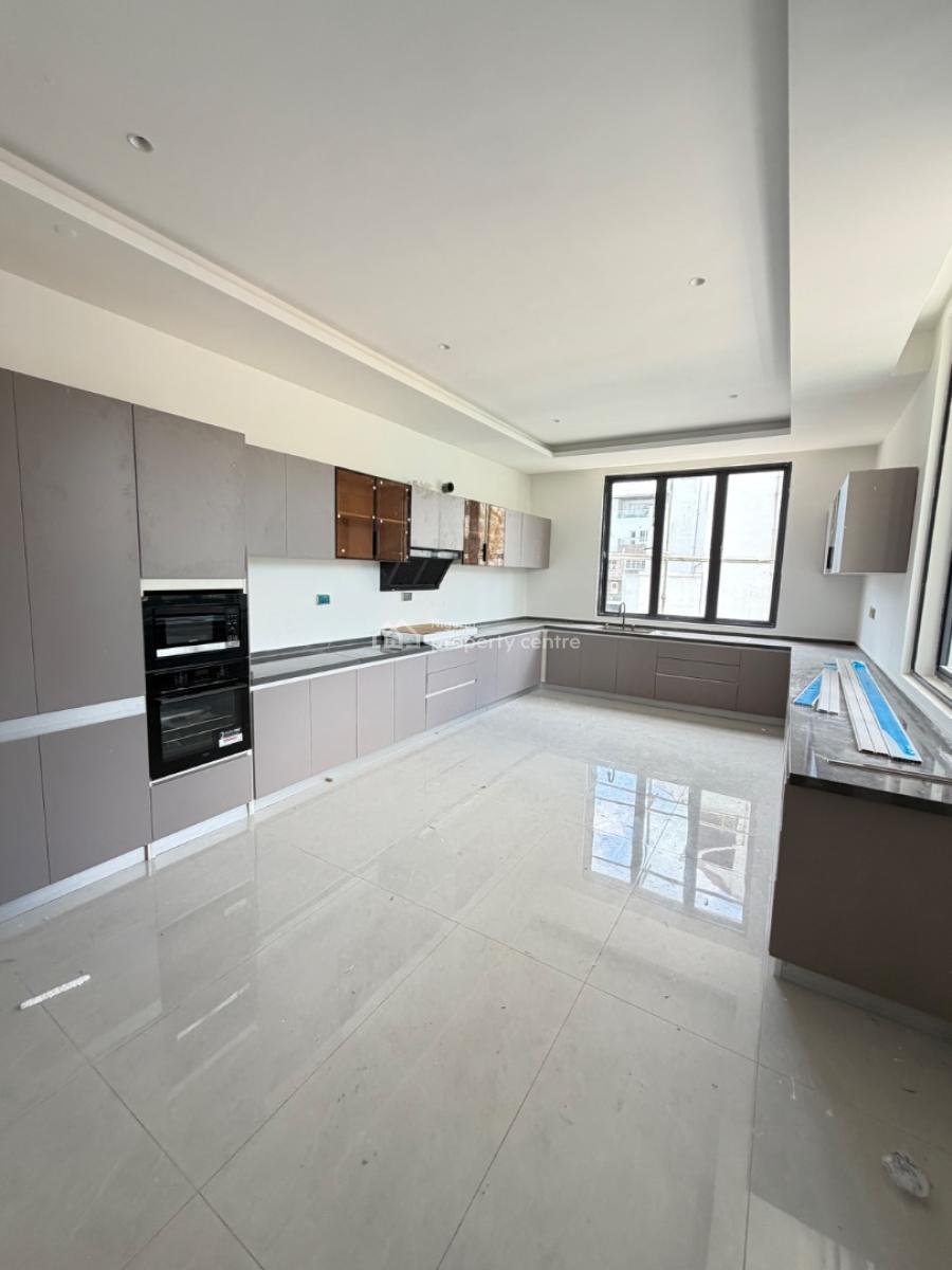 Spacious 6bedroom Fully Detached House with Pool and Bq, Banana Island, Ikoyi, Lagos, Detached Duplex for Sale