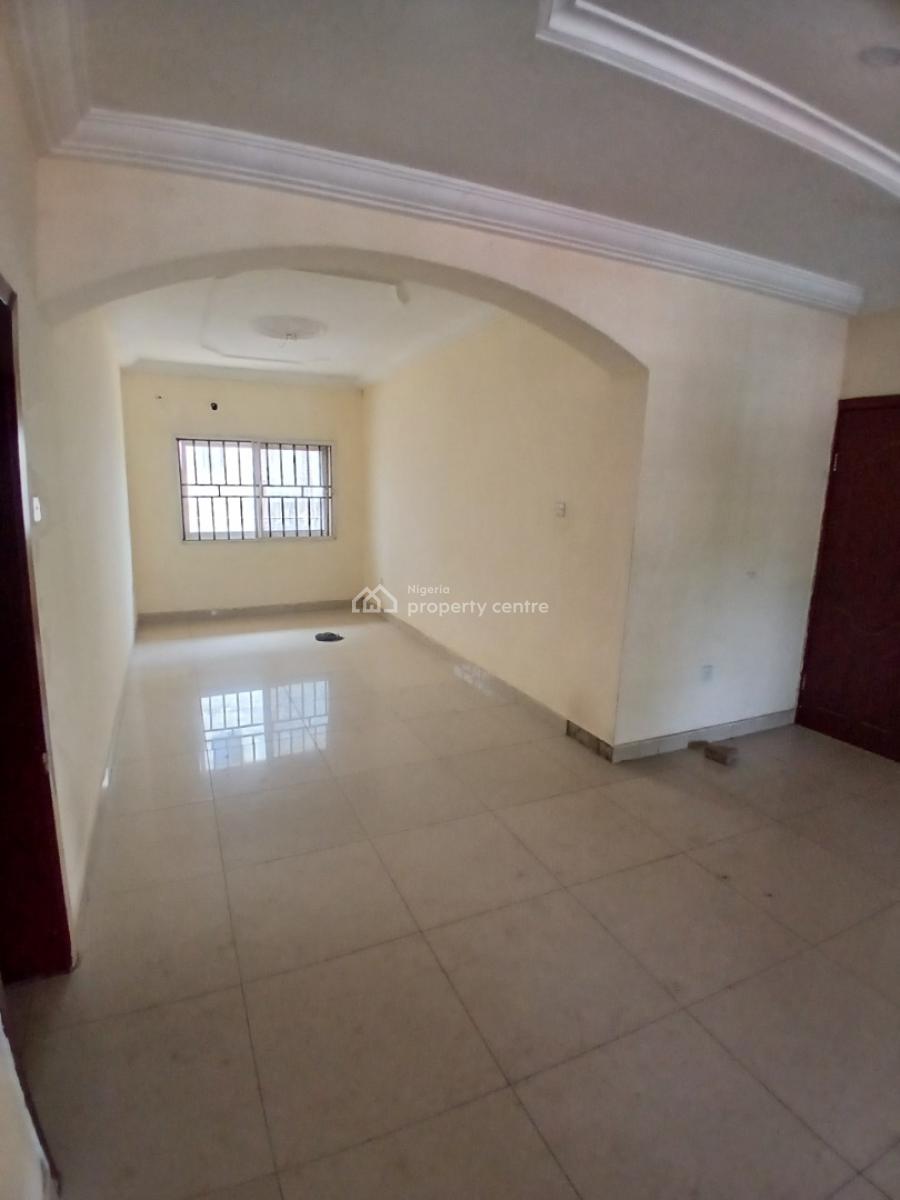 Spacious 3 Bedrooms Flat on First Floor, Gudu, Abuja, Flat / Apartment for Rent