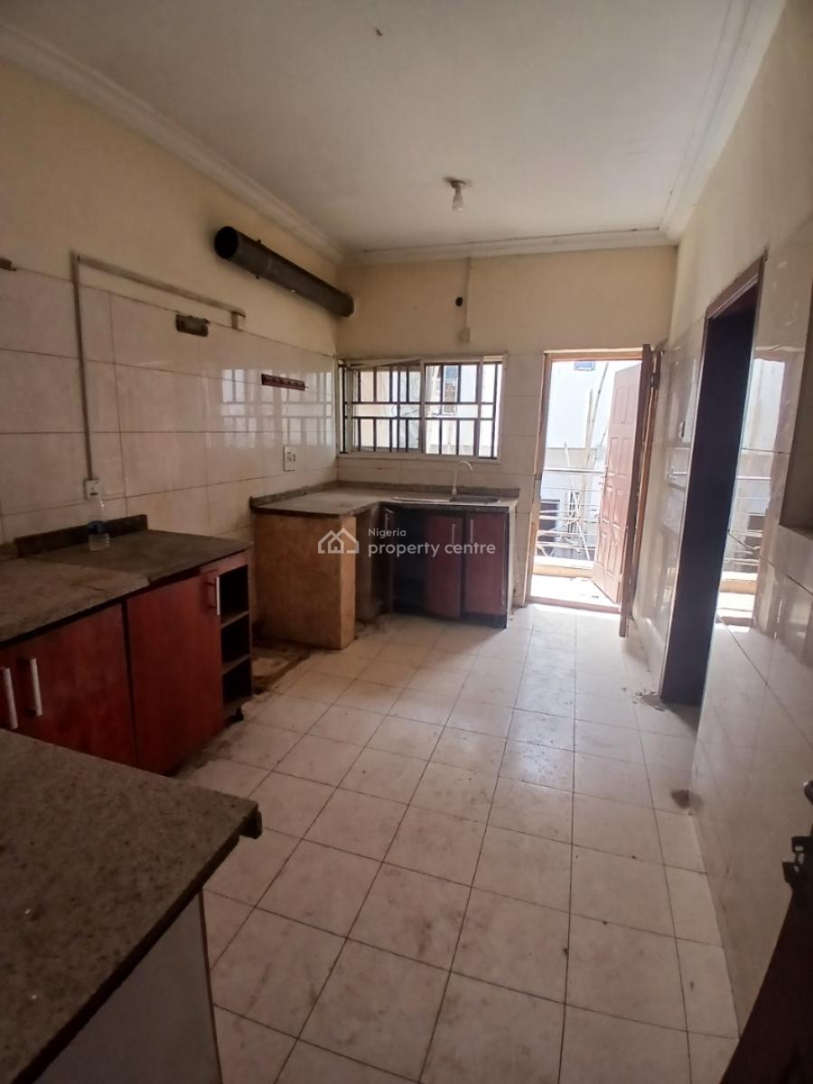 Spacious 3 Bedrooms Flat on First Floor, Gudu, Abuja, Flat / Apartment for Rent