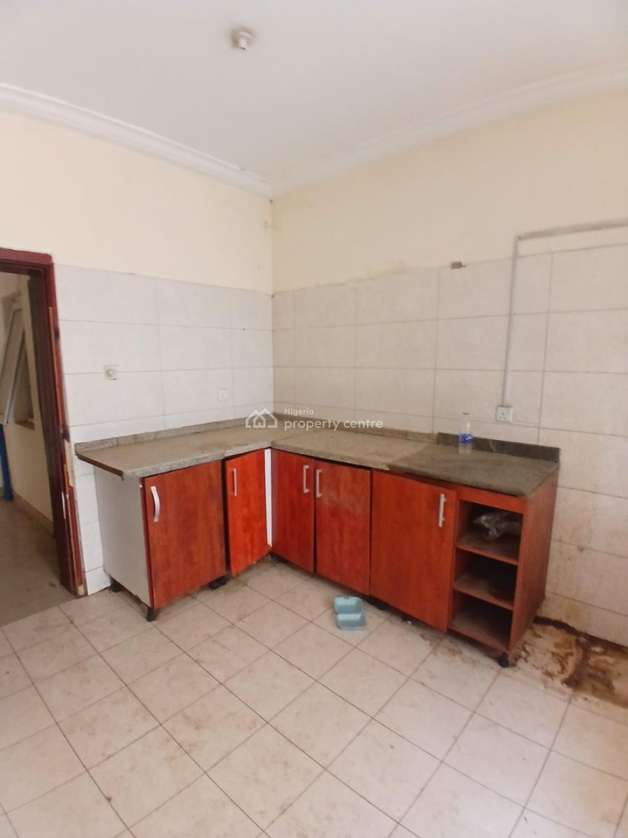 Spacious 3 Bedrooms Flat on First Floor, Gudu, Abuja, Flat / Apartment for Rent