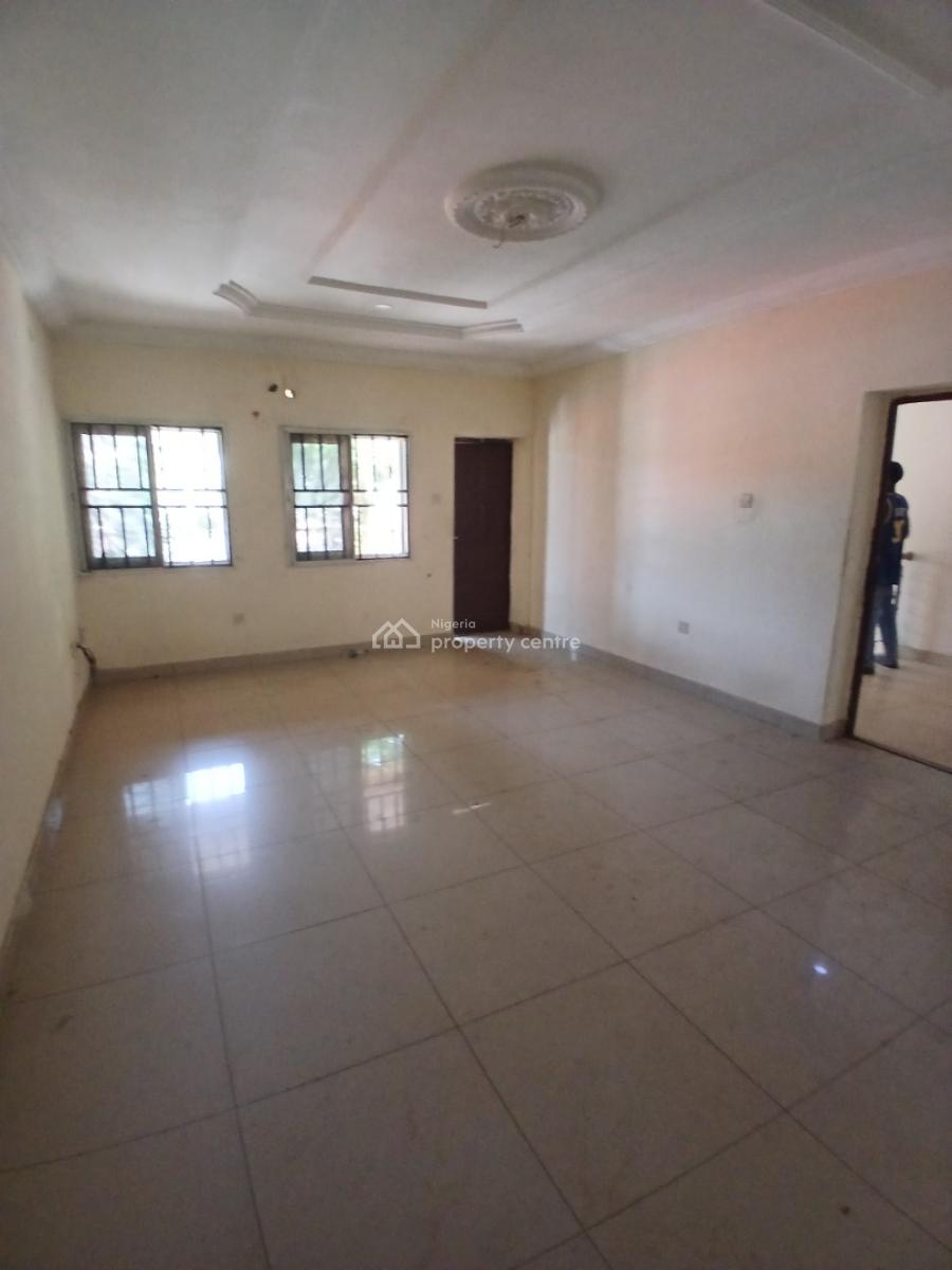 Spacious 3 Bedrooms Flat on First Floor, Gudu, Abuja, Flat / Apartment for Rent