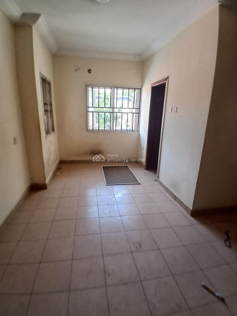 Spacious 3 Bedrooms Flat on First Floor, Gudu, Abuja, Flat / Apartment for Rent