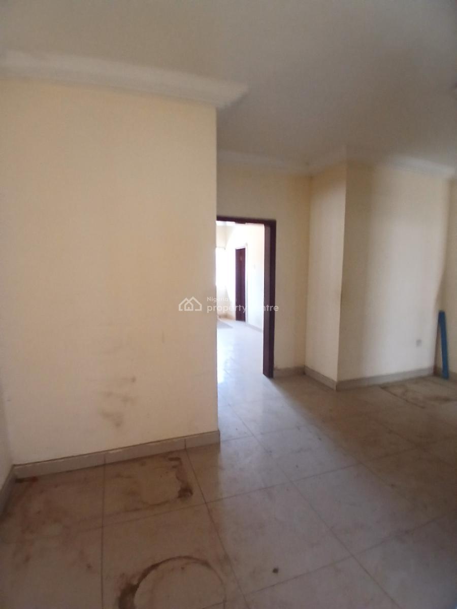 Spacious 3 Bedrooms Flat on First Floor, Gudu, Abuja, Flat / Apartment for Rent