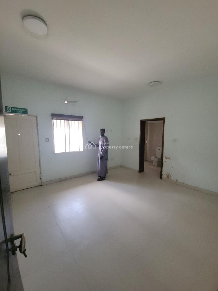 Office Building in Victoria Island Lagos, Victoria Island (vi), Lagos, Semi-detached Duplex for Rent