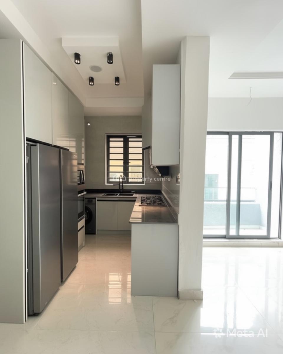 4 Bedroom Terrace Duplex + Bq, Lekki Phase 1, Lekki, Lagos, Terraced Duplex for Sale