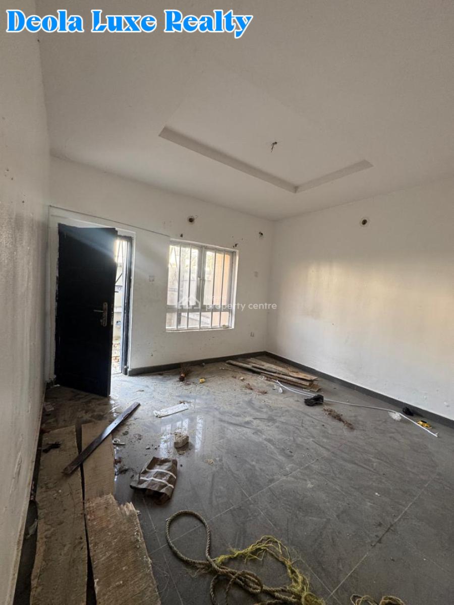 a Nice Space Commercial Space Available for Makeup Artists Or Other Bu, By Mega Chicken, Ikota Villa, Ikota, Lekki, Lagos, Self Contain (single Rooms) for Rent