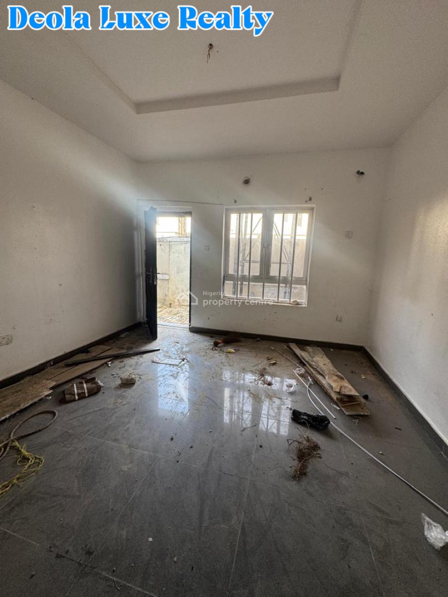 a Nice Space Commercial Space Available for Makeup Artists Or Other Bu, By Mega Chicken, Ikota Villa, Ikota, Lekki, Lagos, Self Contain (single Rooms) for Rent