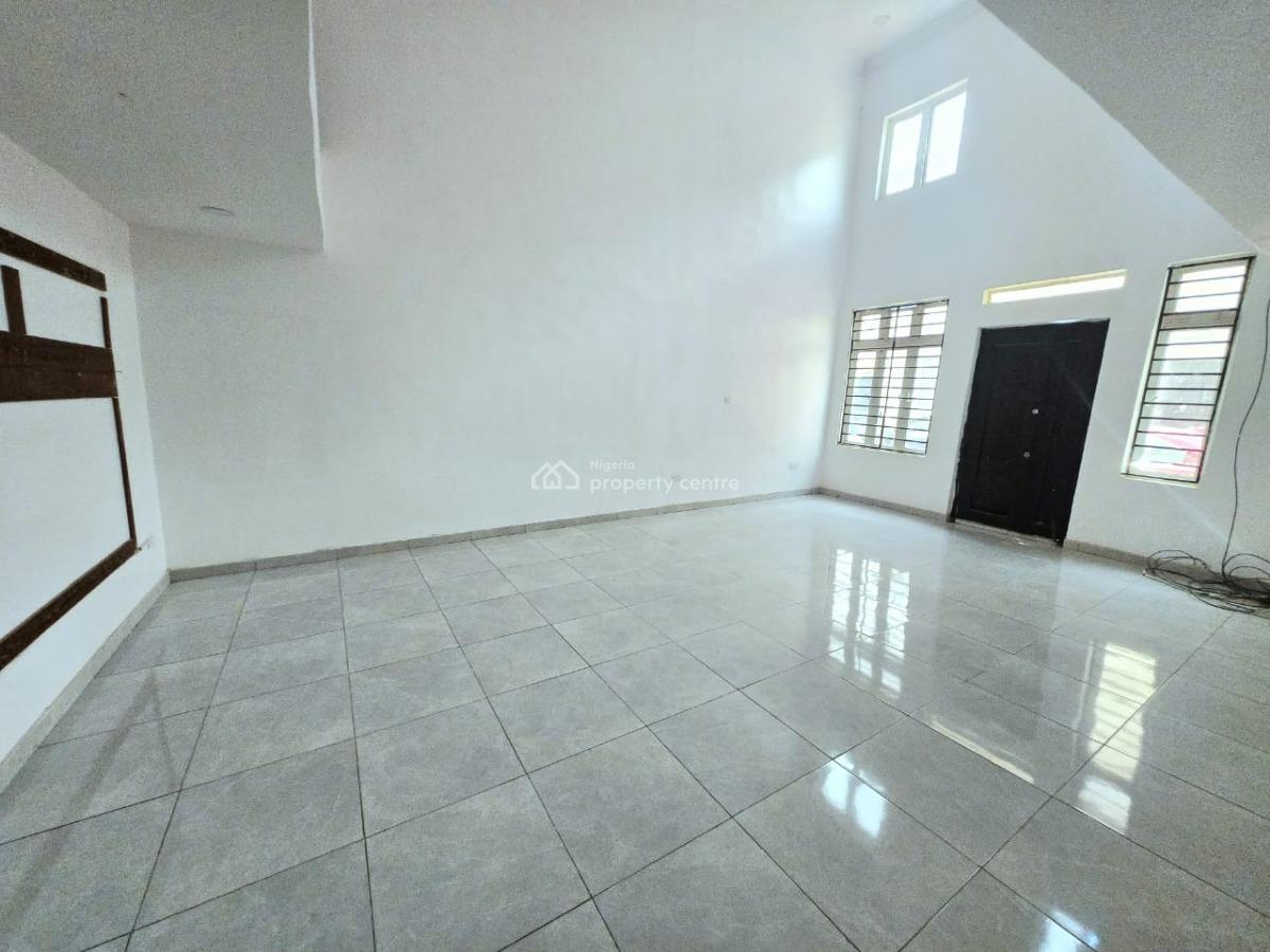 Well Maintained 3 Bedroom Semi-detached Smart Home, Osapa, Lekki, Lagos, Flat / Apartment for Sale