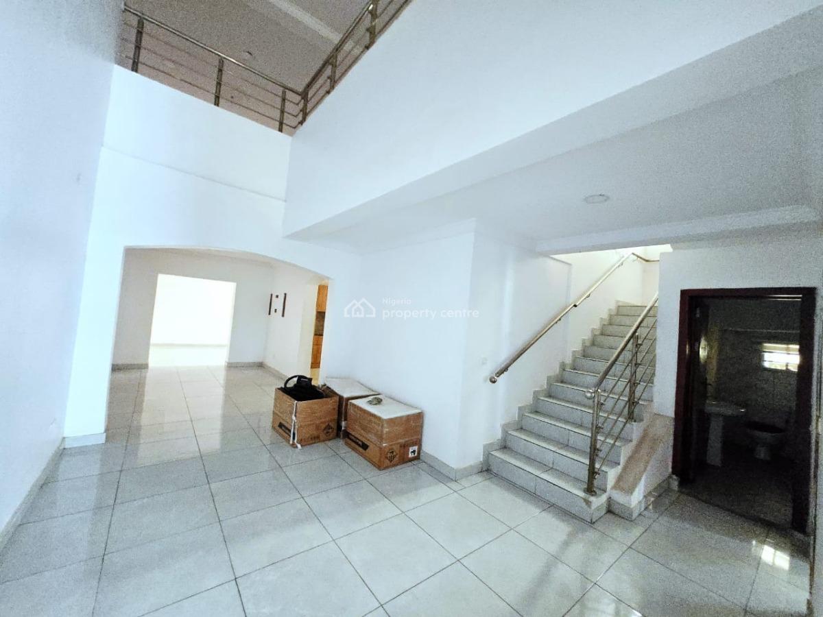 Well Maintained 3 Bedroom Semi-detached Smart Home, Osapa, Lekki, Lagos, Flat / Apartment for Sale