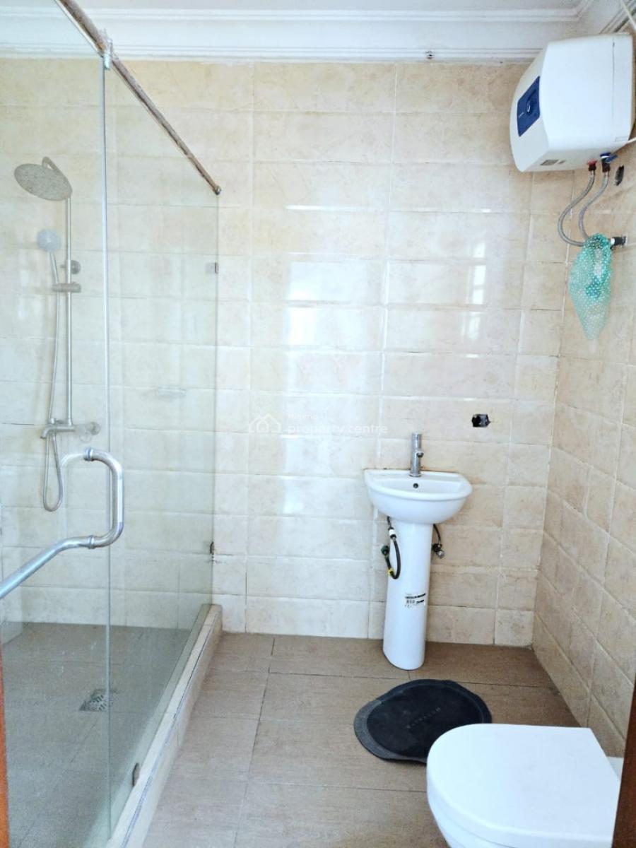 Well Maintained 3 Bedroom Semi-detached Smart Home, Osapa, Lekki, Lagos, Flat / Apartment for Sale