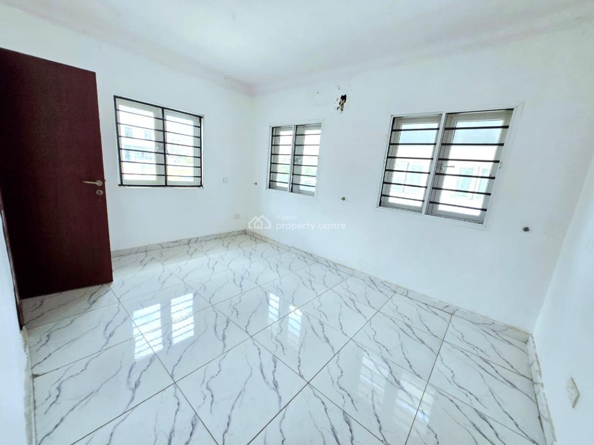 Well Maintained 3 Bedroom Semi-detached Smart Home, Osapa, Lekki, Lagos, Flat / Apartment for Sale