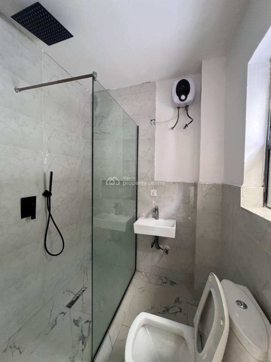 2 Bedroom Maisonette, Lekki Phase 1, Lekki, Lagos, House for Rent