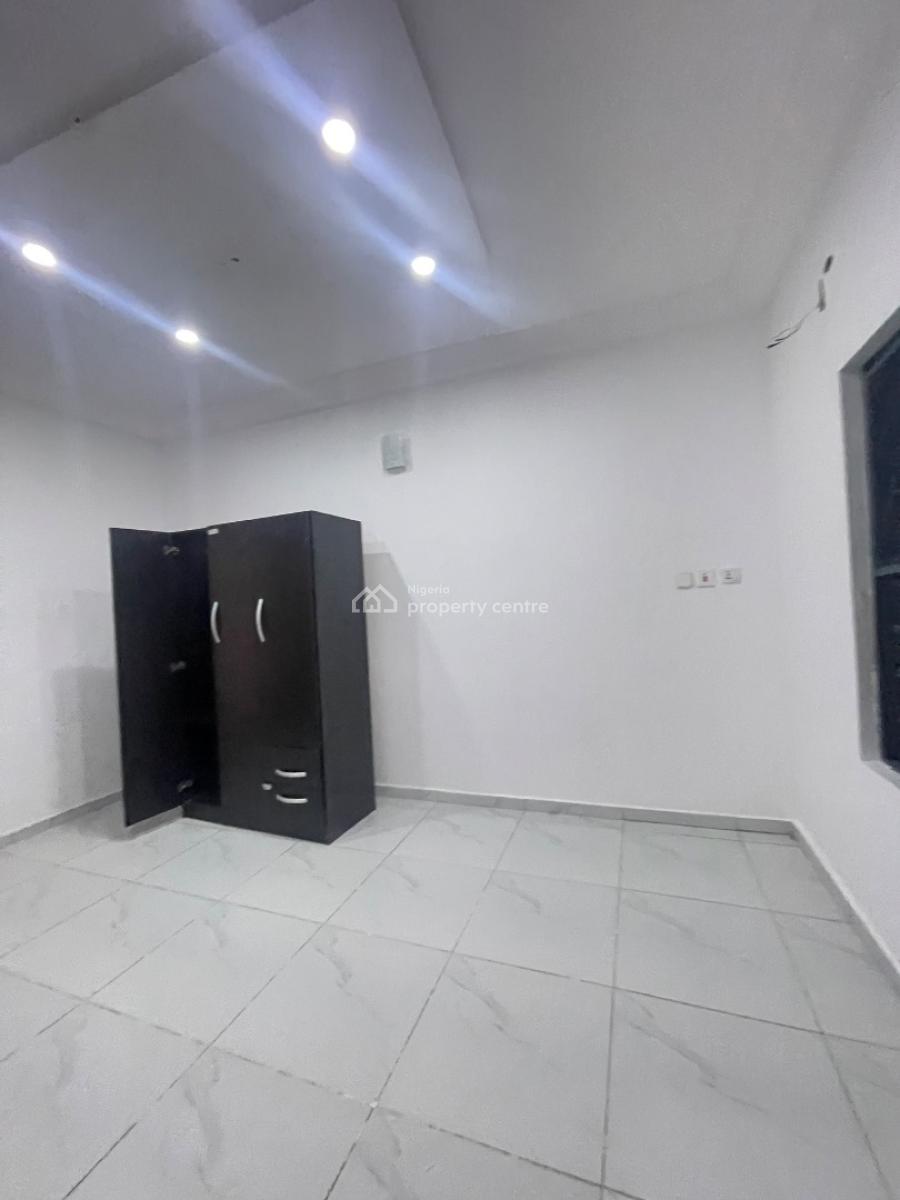 Standard 2 Bedroom, Sangotedo, Ajah, Lagos, Flat / Apartment for Rent