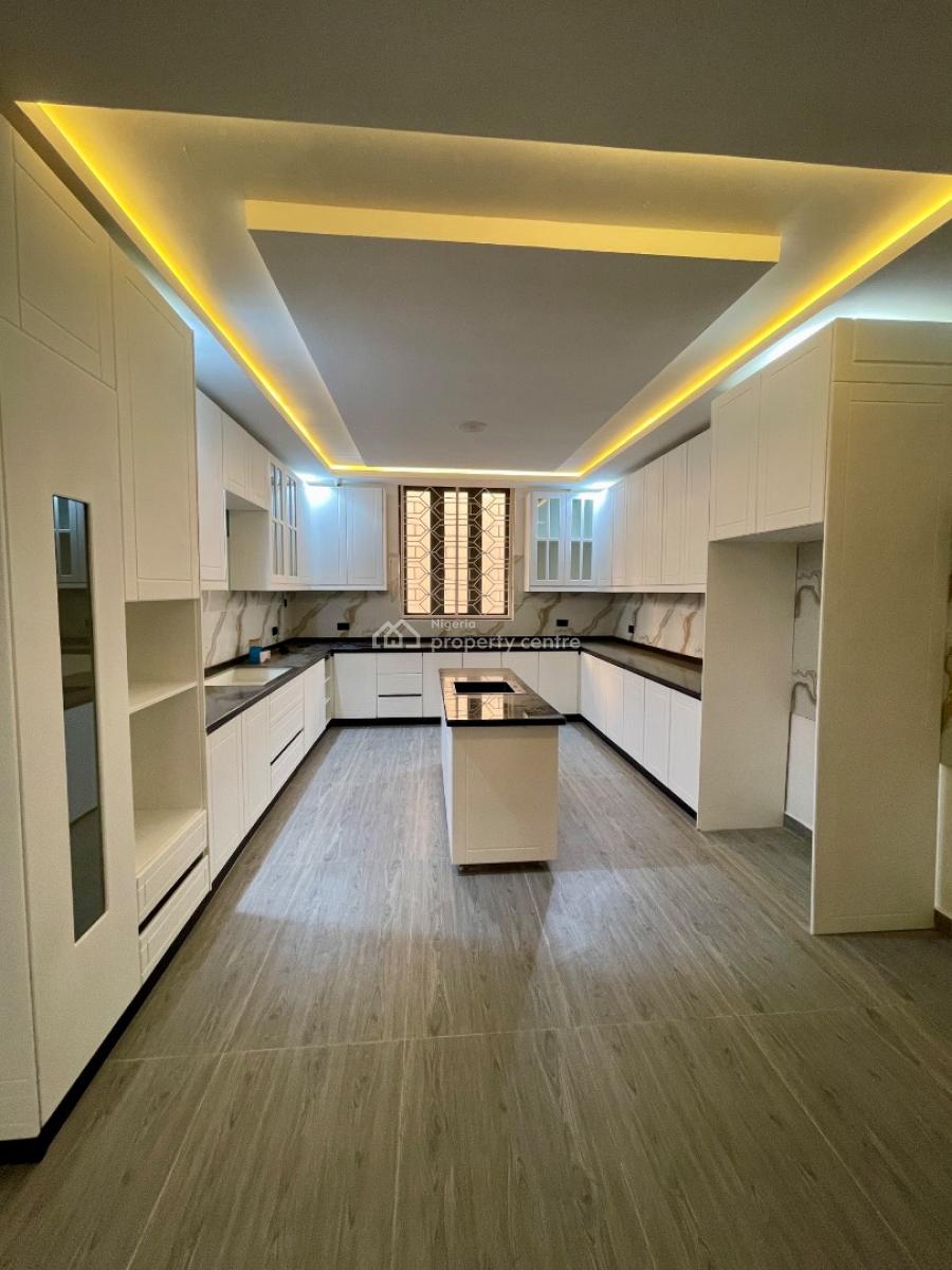 5 Bedroom Smarthome, Tarred Road, Gwarinpa, Abuja, Detached Duplex for Sale