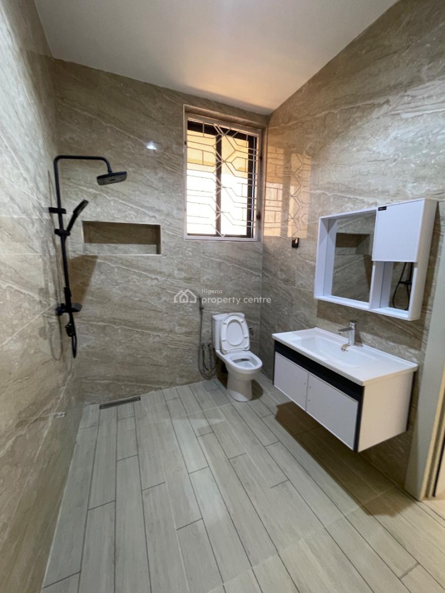 5 Bedroom Smarthome, Tarred Road, Gwarinpa, Abuja, Detached Duplex for Sale