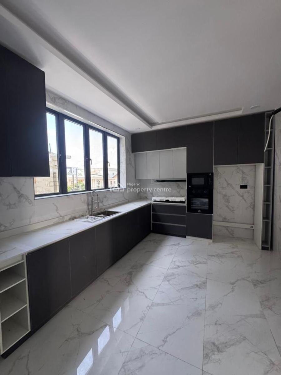 4 Bedroom Semi Detached Terrace Duplex, Lekki Phase 1, Lekki, Lagos, Semi-detached Duplex for Sale