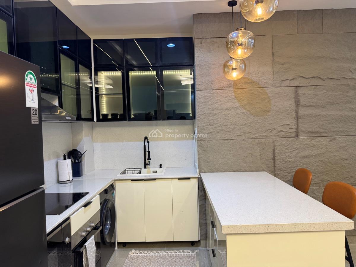 Fully Furnished 2-bedroom Waterfront Apartment, Admiralty Road, Lekki Phase 1, Lekki, Lagos, Flat / Apartment for Rent
