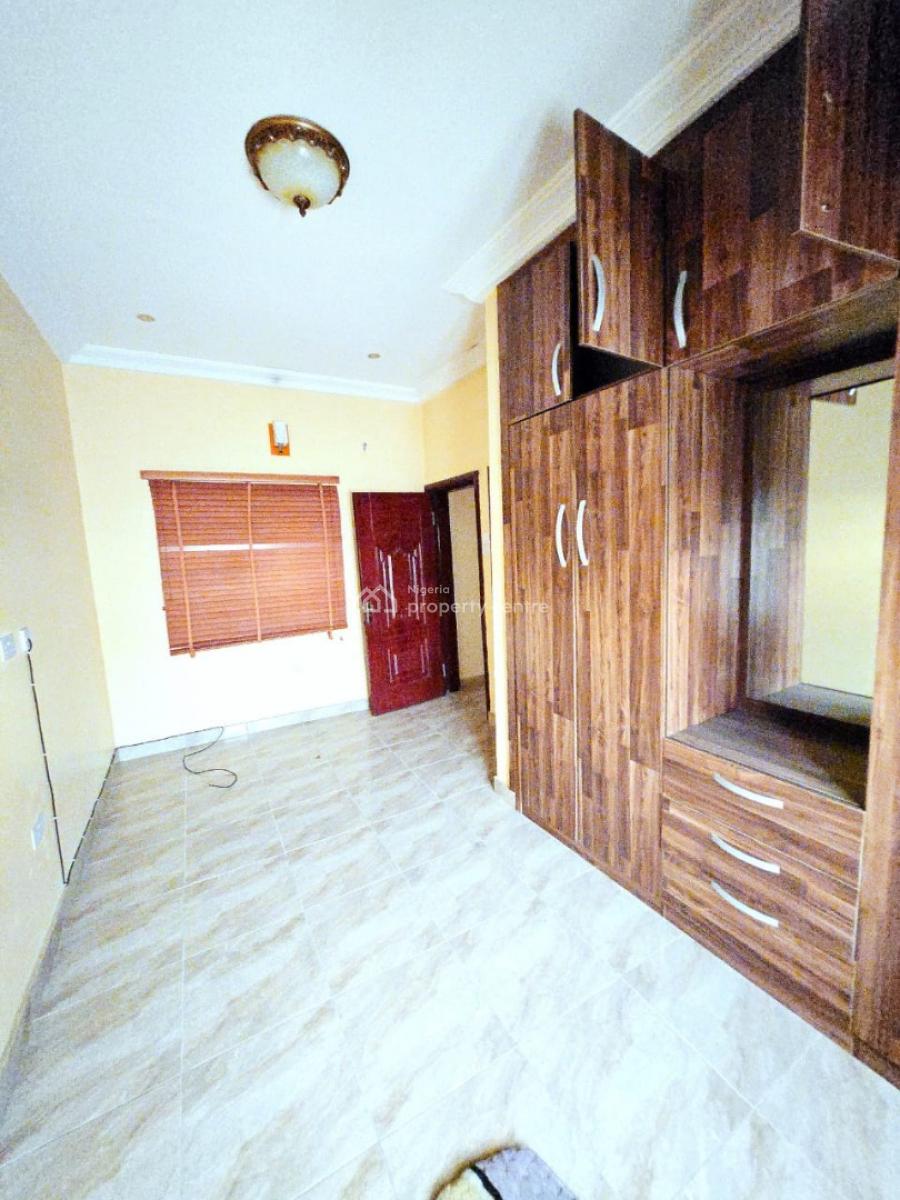 Well Maintained 4 Bedroom Semi-detached Duplex, Pinnock Beach Estate, Osapa, Lekki, Lagos, Terraced Duplex for Rent