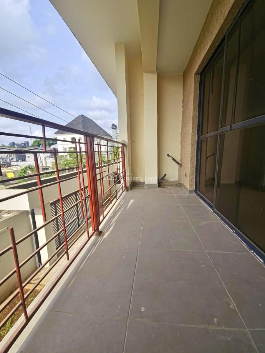 Newly Built 4-bedroom Terrace Duplex with Bq., Obanikoro, Shomolu, Lagos, Terraced Duplex for Sale