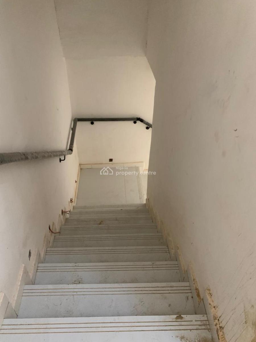 4 Bedroom Semi-detached Duplex with 2 Room & Parlour Bq, Femi Okunnu Estate, Osapa, Lekki, Lagos, Detached Duplex for Sale