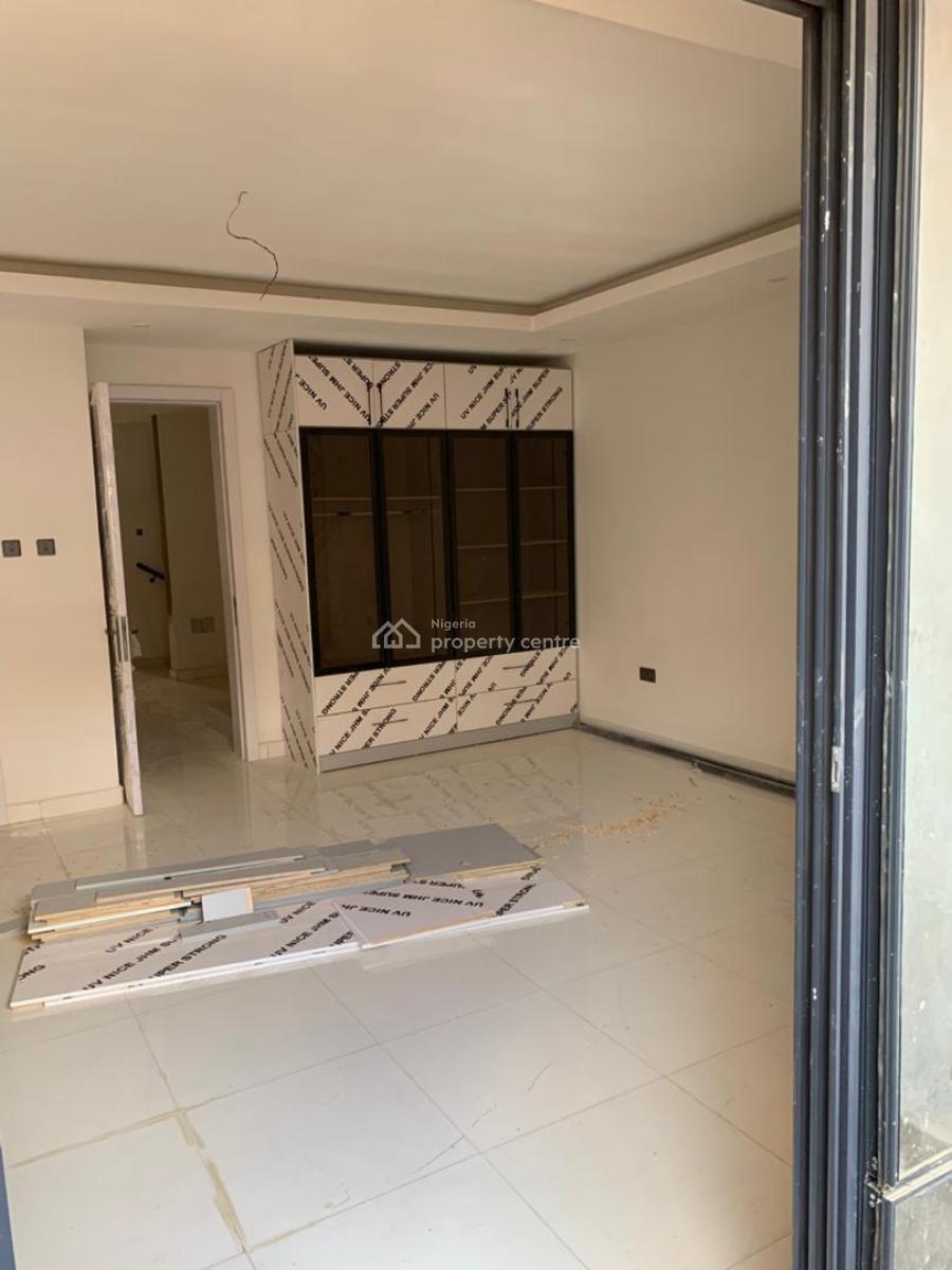 4 Bedroom Semi-detached Duplex with 2 Room & Parlour Bq, Femi Okunnu Estate, Osapa, Lekki, Lagos, Detached Duplex for Sale