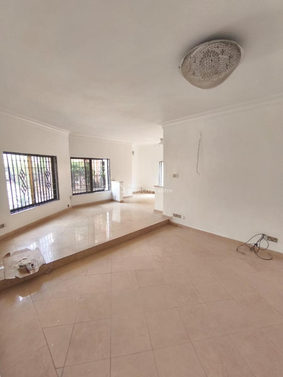Newly Renovated 4-bedroom Semi-detached Duplex with 1bedroom Bq, Off Admiralty Way, Lekki Phase 1, Lekki, Lagos, Semi-detached Duplex for Rent