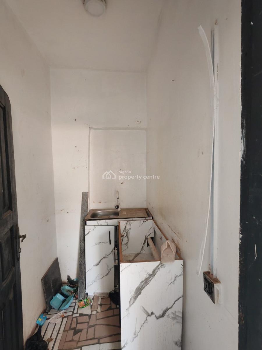 Self Contain, Mabushi, Abuja, Self Contain (single Rooms) for Rent
