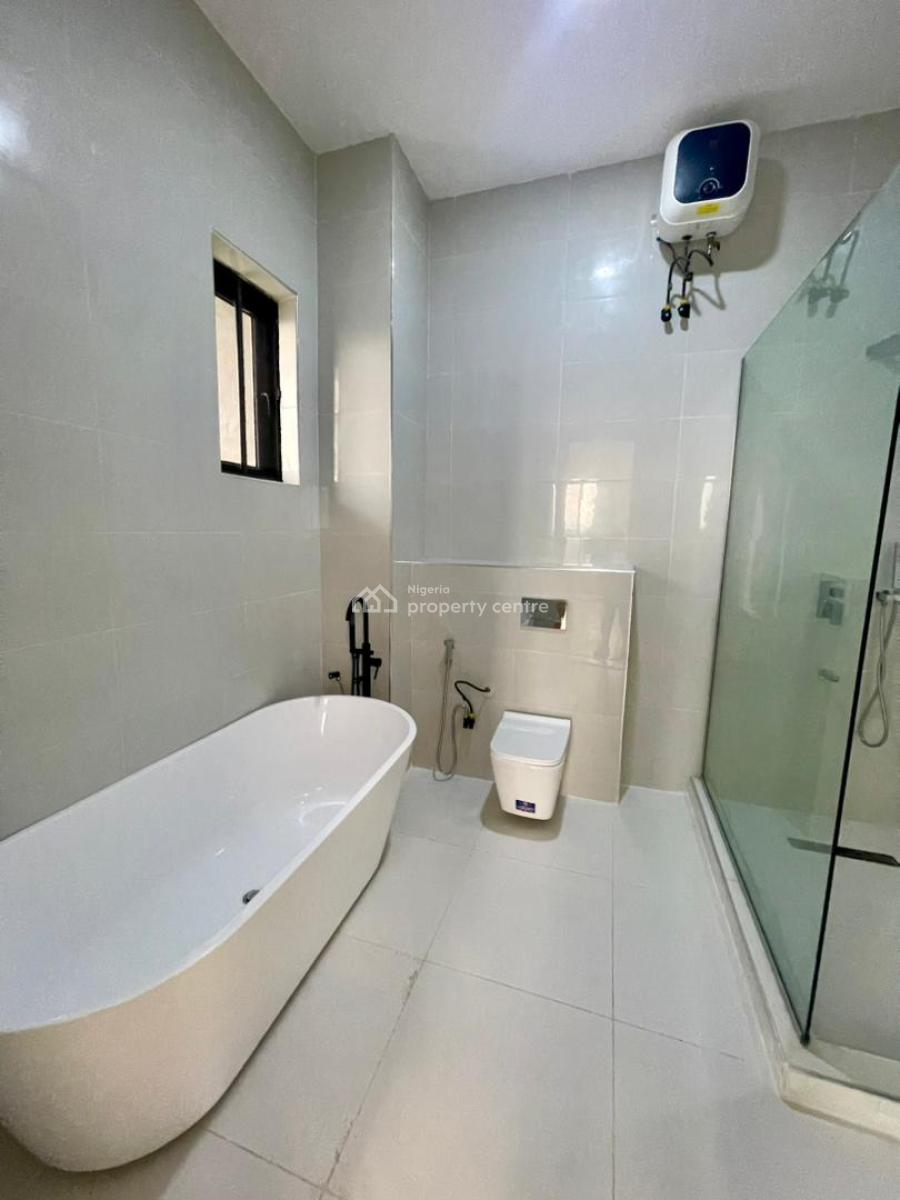4 Bedrooms Semi Detached - Duplex House + Bq, Gra, Ogudu, Lagos, Semi-detached Duplex for Sale