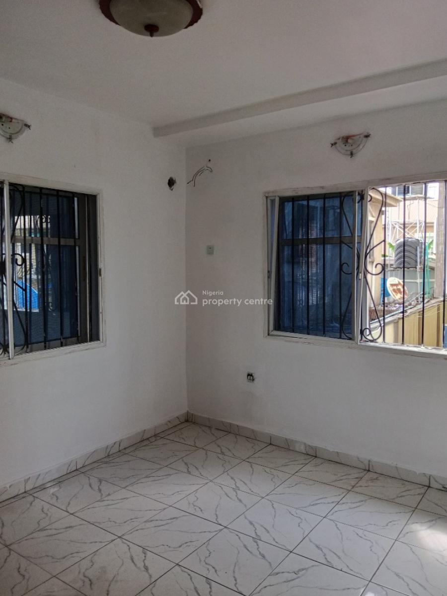 Recently Vacated Petit Miniflat Upstairs, Dkk, Sangotedo, Ajah, Lagos, Mini Flat (room and Parlour) for Rent