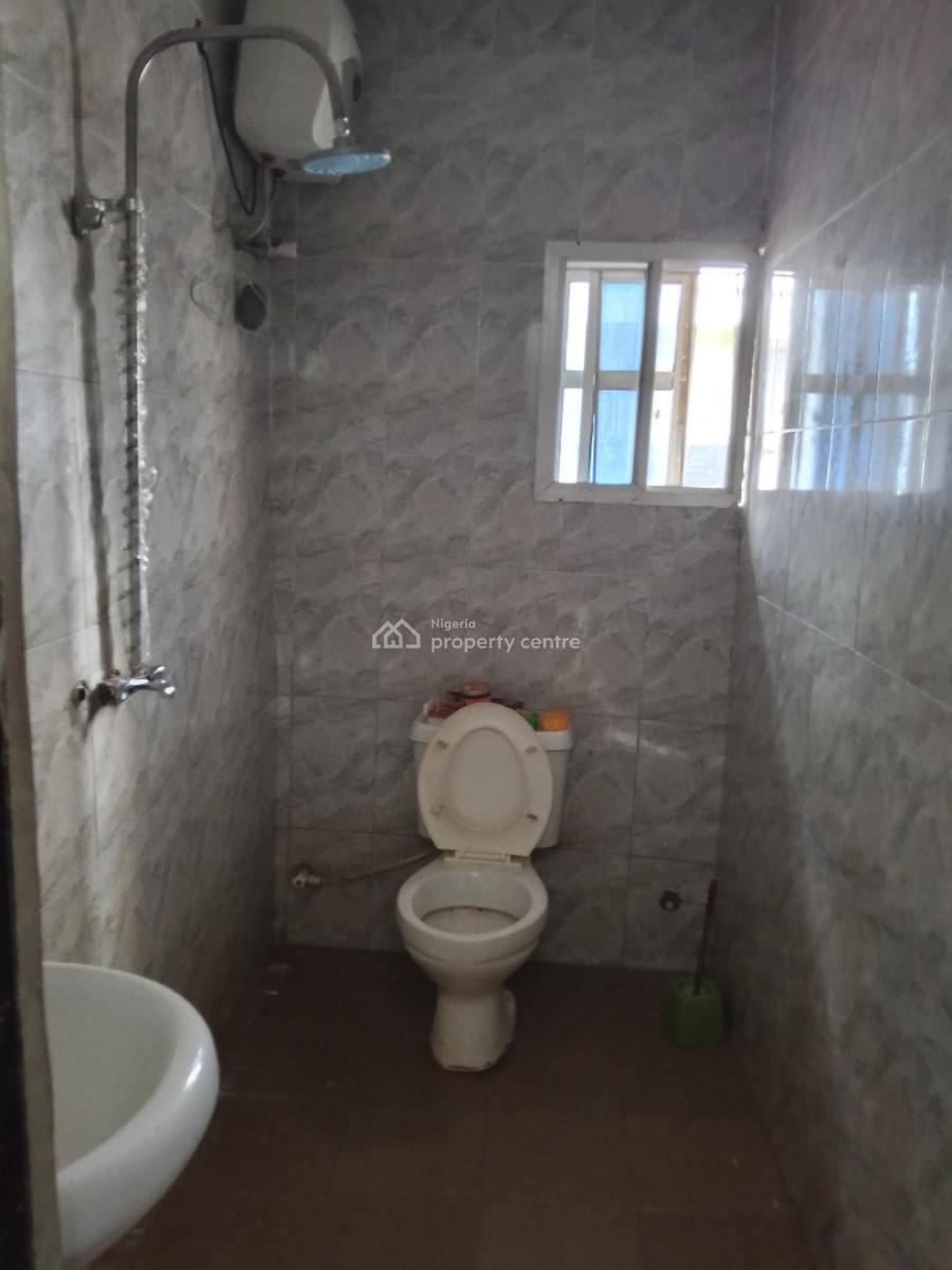 Recently Vacated Petit Miniflat Upstairs, Dkk, Sangotedo, Ajah, Lagos, Mini Flat (room and Parlour) for Rent