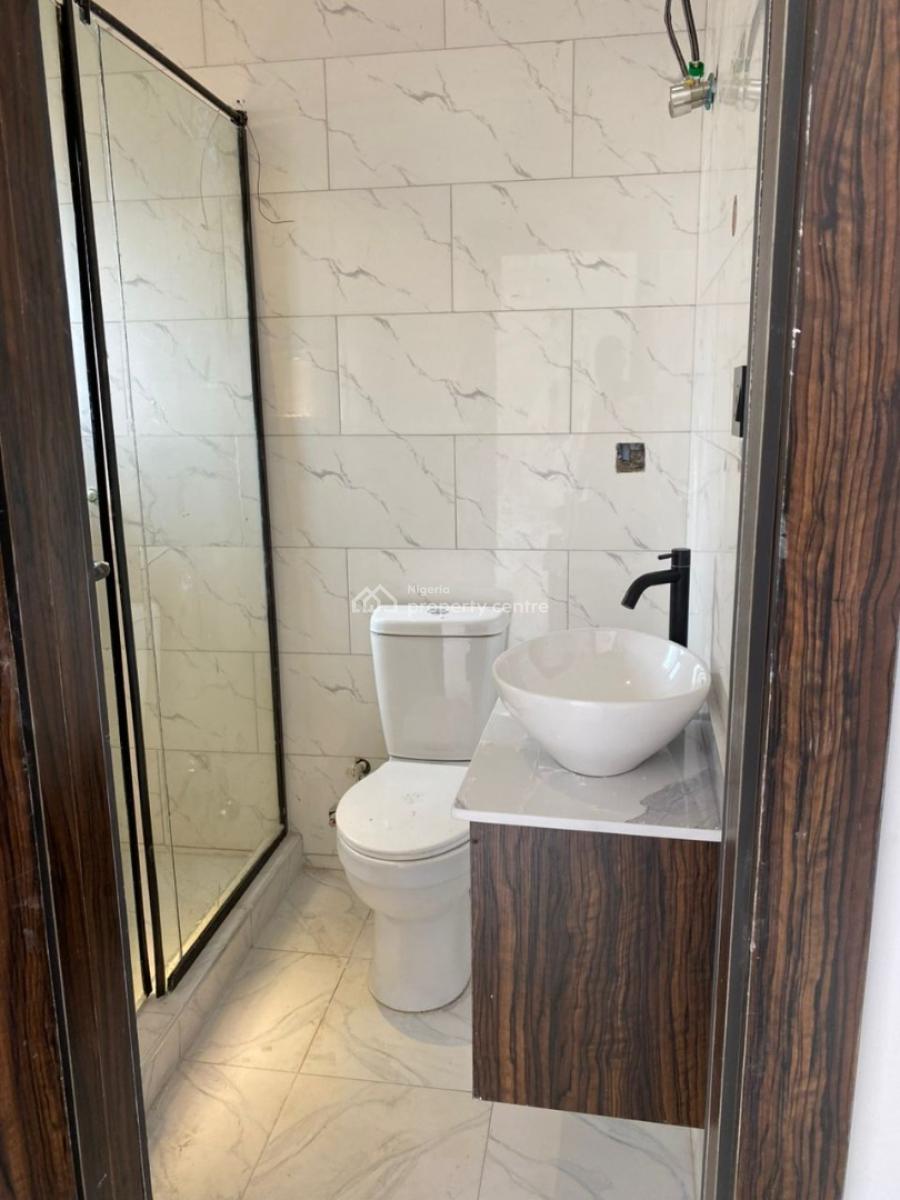 Luxury 3bedroom Spacious Apartment with Excellent Facility, Biggest Shoprite Road After Sangotedo Big Market, Sangotedo, Ajah, Lagos, Flat / Apartment for Rent