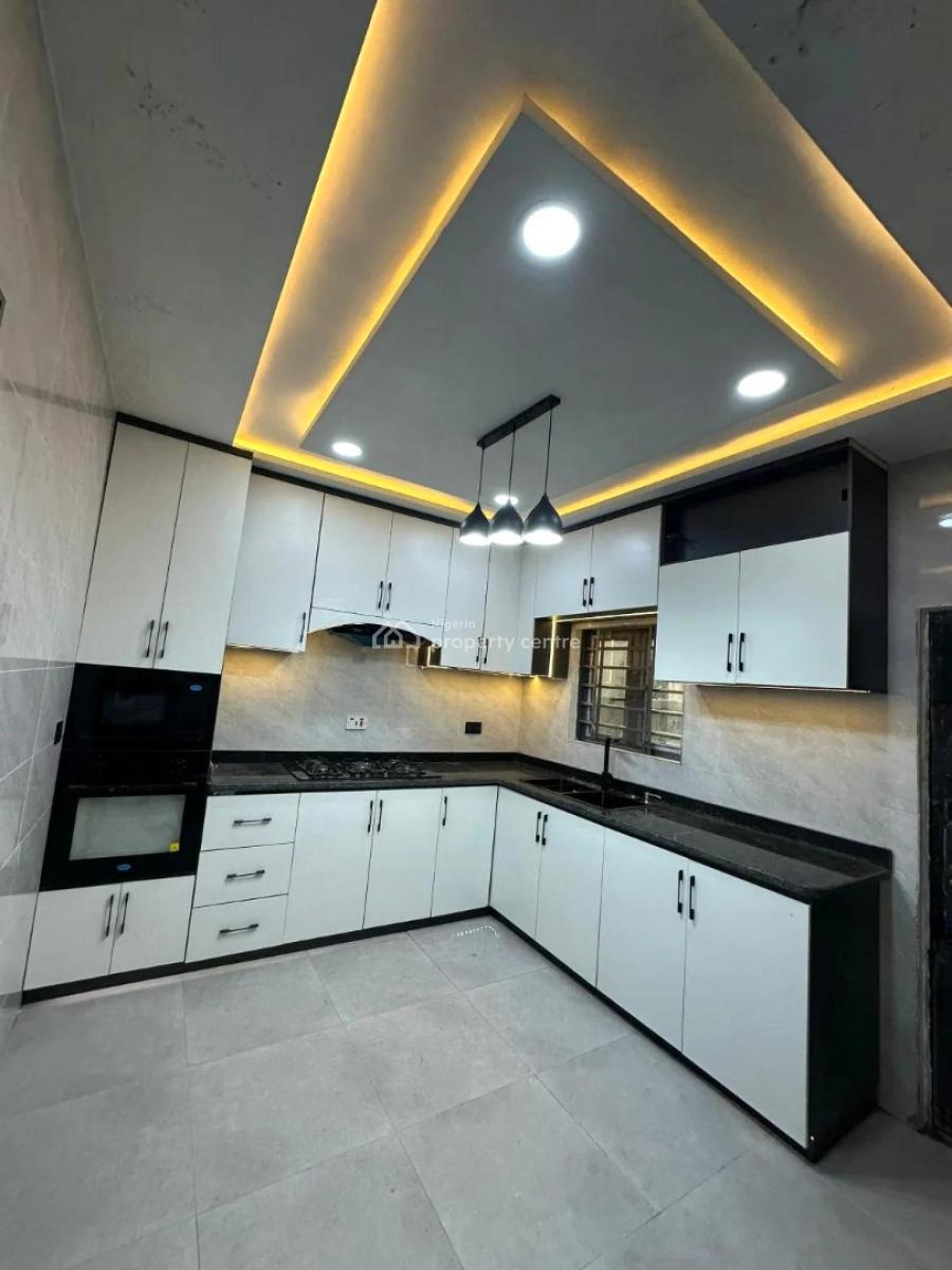 Contemporary 4 Bedroom Bungalow, Eligbolo Off Eliozu Road, Port Harcourt, Rivers, Detached Bungalow for Sale