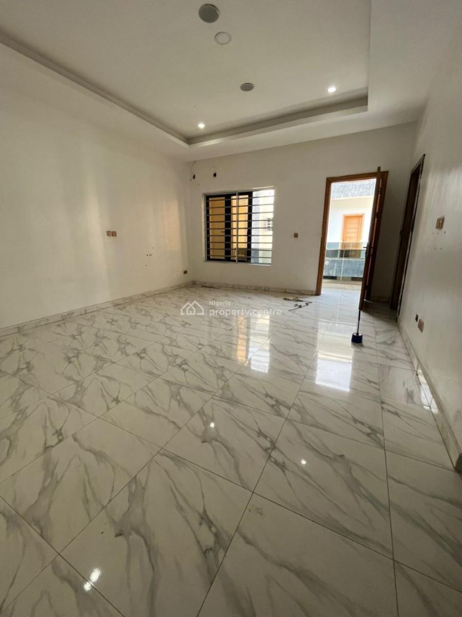 a Spacious Master Bedroom Apartment in a Secured Estate for N2.7m per, Orchid Road Lekki Lagos, Lekki, Lagos, Self Contain (single Rooms) for Rent