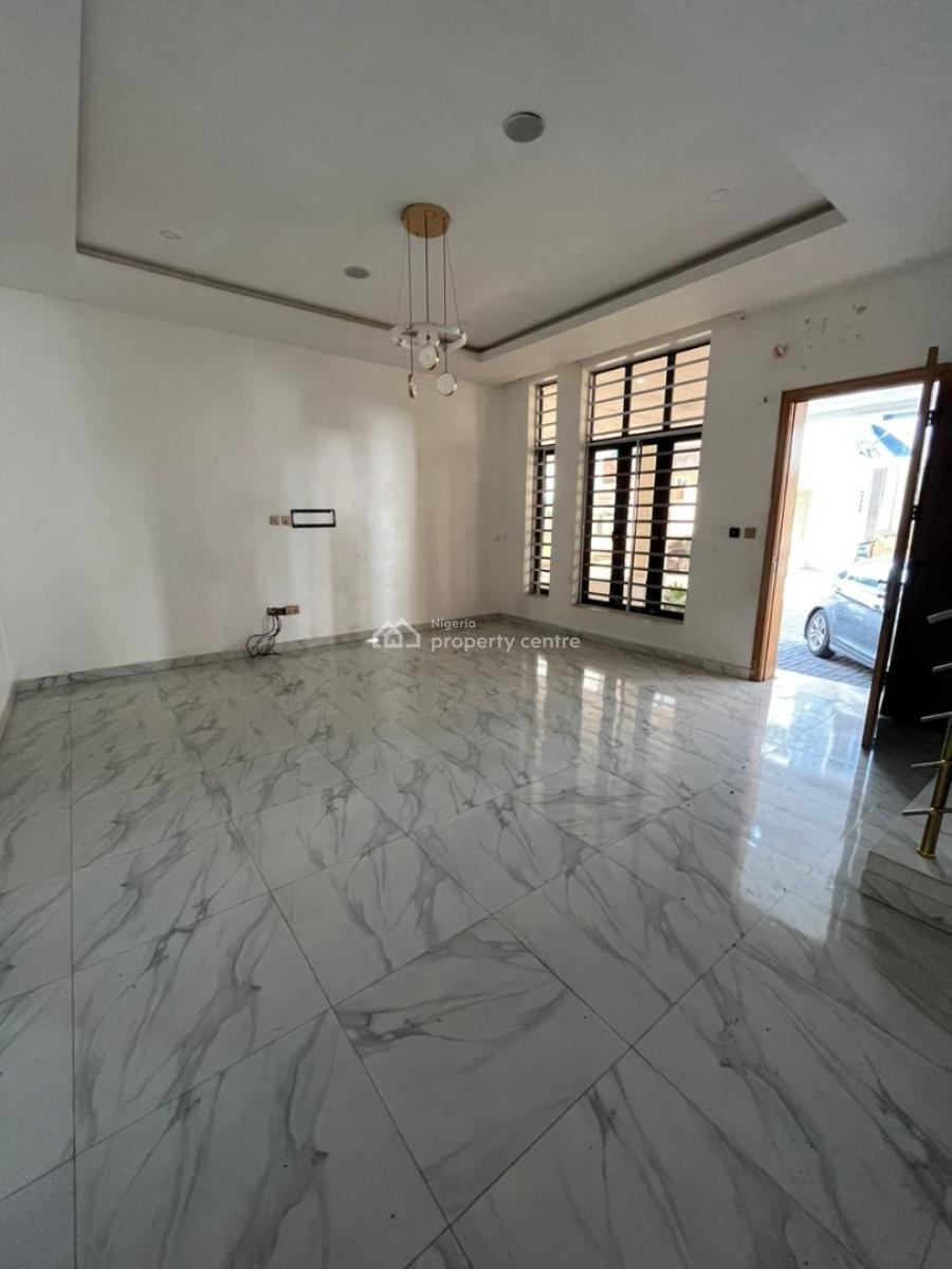 a Spacious Master Bedroom Apartment in a Secured Estate for N2.7m per, Orchid Road Lekki Lagos, Lekki, Lagos, Self Contain (single Rooms) for Rent