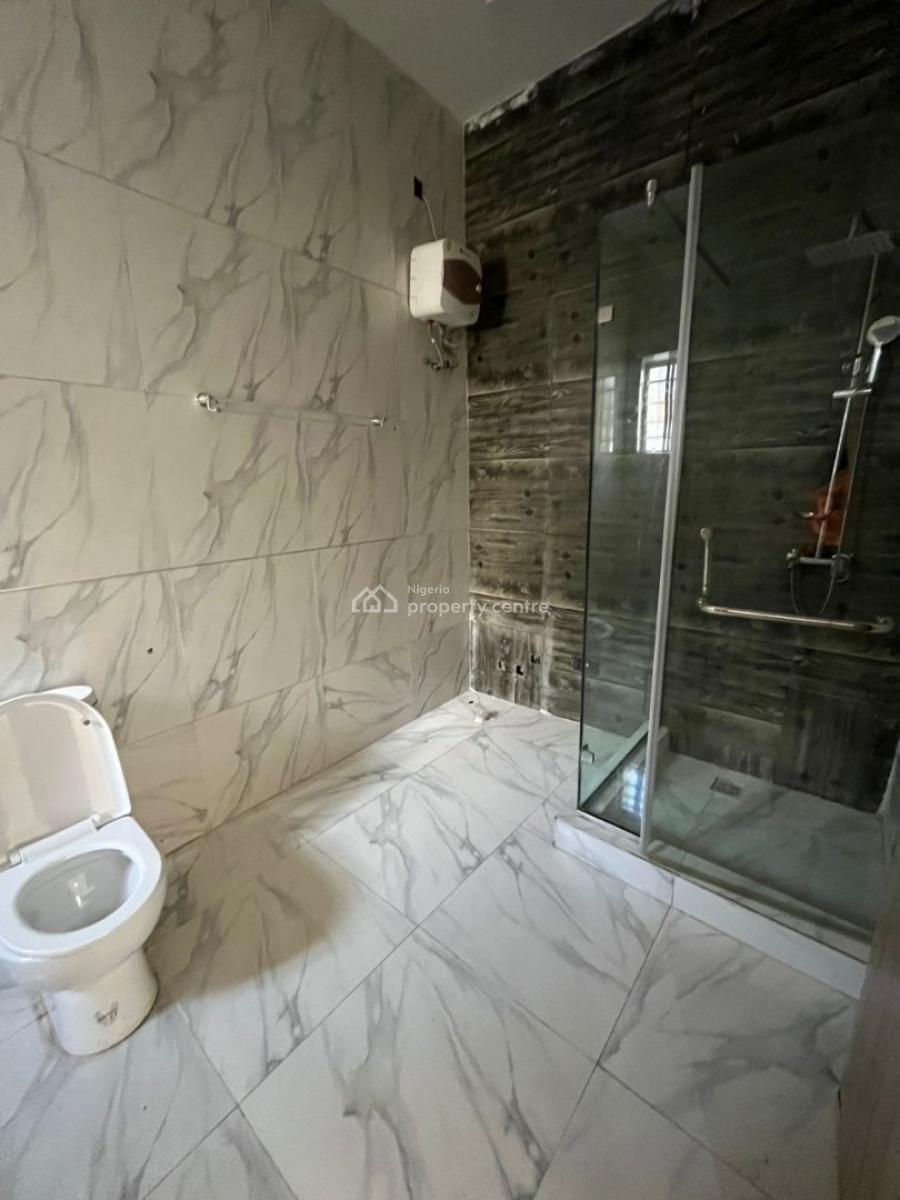 a Spacious Master Bedroom Apartment in a Secured Estate for N2.7m per, Orchid Road Lekki Lagos, Lekki, Lagos, Self Contain (single Rooms) for Rent