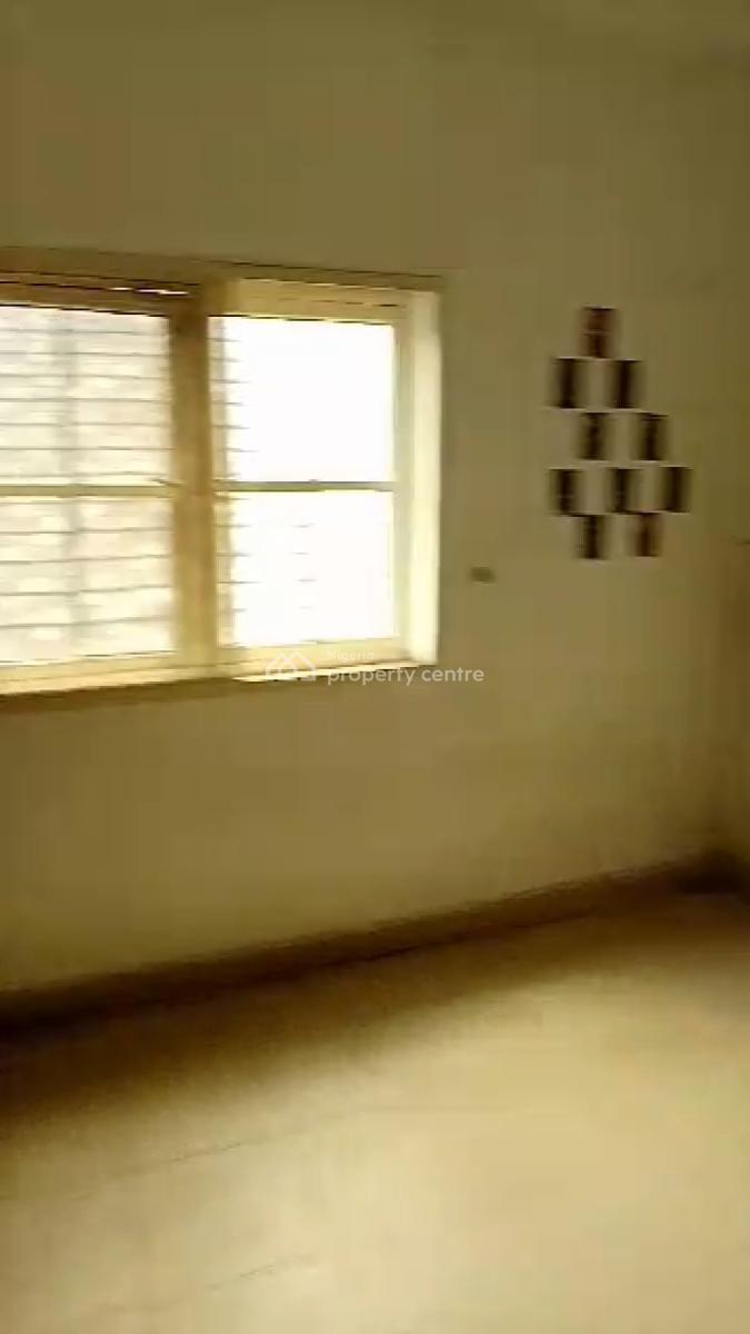 Lovely 2 Bedroom Open Kitchen Apartment (3rd Floor), Agidingbi, Agidingbi, Ikeja, Lagos, Flat / Apartment for Rent