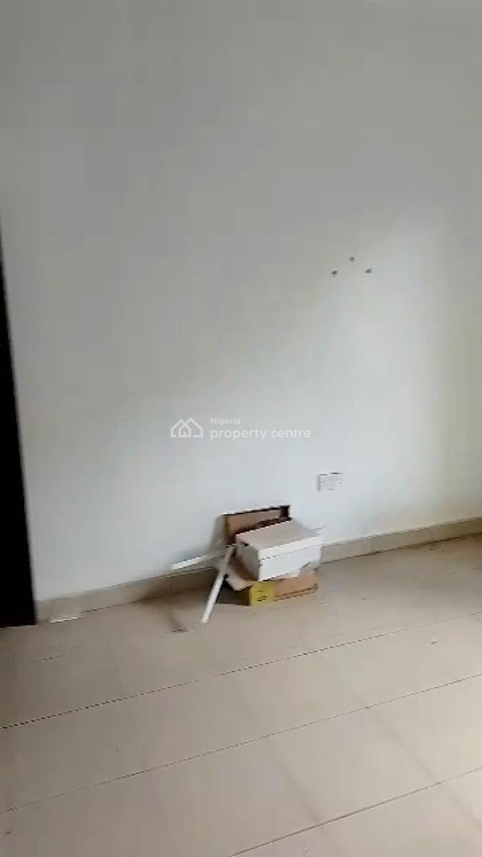 Lovely 2 Bedroom Open Kitchen Apartment (3rd Floor), Agidingbi, Agidingbi, Ikeja, Lagos, Flat / Apartment for Rent