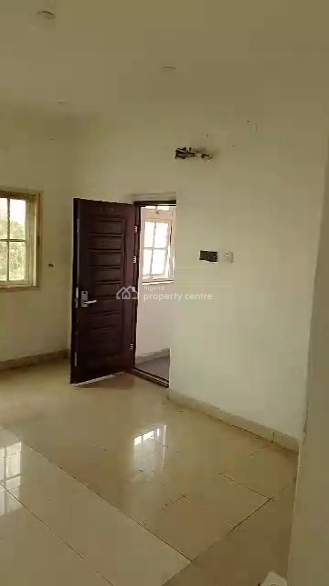 Lovely 2 Bedroom Open Kitchen Apartment (3rd Floor), Agidingbi, Agidingbi, Ikeja, Lagos, Flat / Apartment for Rent