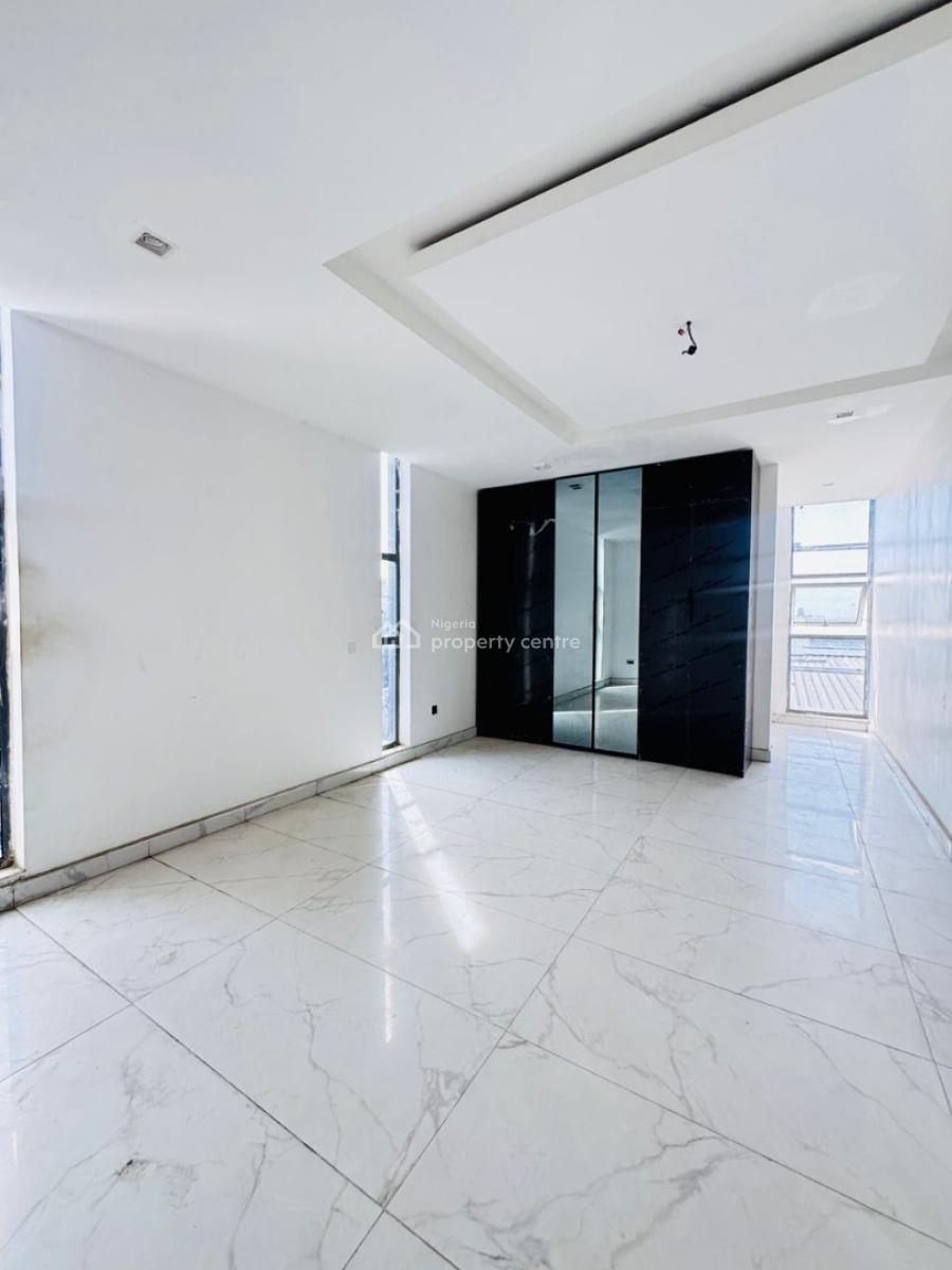 Exquisitely Built 3 Bedroom Maisonette Apartment, Platinum Way, Ikate, Lekki, Lagos, Flat / Apartment for Rent