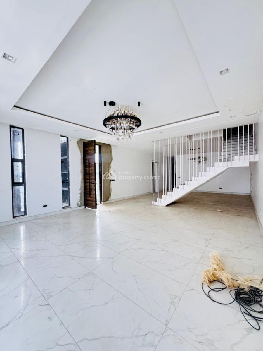 Exquisitely Built 3 Bedroom Maisonette Apartment, Platinum Way, Ikate, Lekki, Lagos, Flat / Apartment for Rent