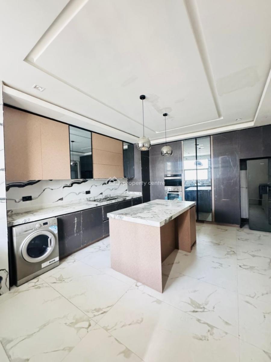 Exquisitely Built 3 Bedroom Maisonette Apartment, Platinum Way, Ikate, Lekki, Lagos, Flat / Apartment for Rent