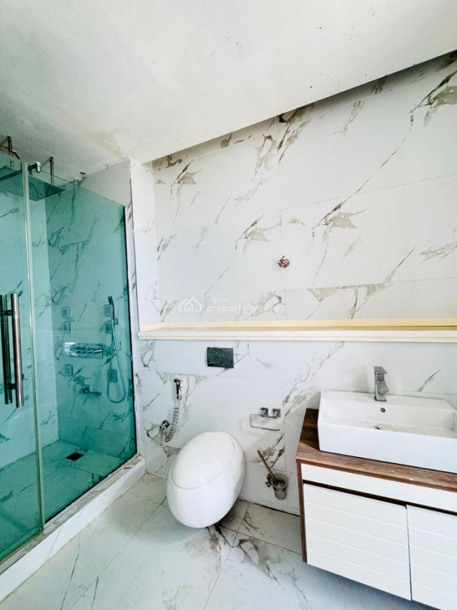 Exquisitely Built 3 Bedroom Maisonette Apartment, Platinum Way, Ikate, Lekki, Lagos, Flat / Apartment for Rent