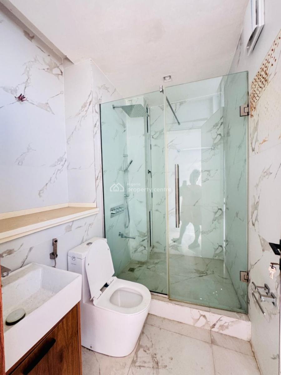 Exquisitely Built 3 Bedroom Maisonette Apartment, Platinum Way, Ikate, Lekki, Lagos, Flat / Apartment for Rent